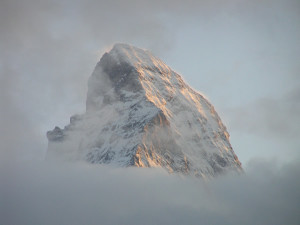 A cimeira de Cervino - Matterhorn visto de Zermatt, Suíça. Autor e Copyright Marco Ramerini
